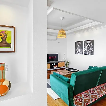 180° Seaview Apt. Right On Famous Promenade Lárnaka