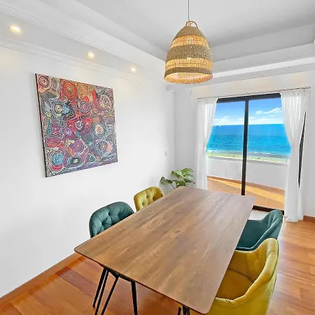 アパート 180° Seaview Apt. Right On Famous Promenade *